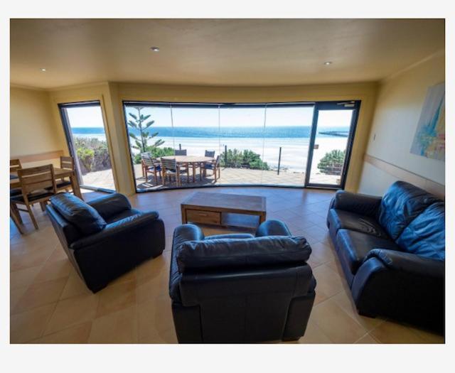 Cliff House Beachfront Villas Moonta Ngoại thất bức ảnh